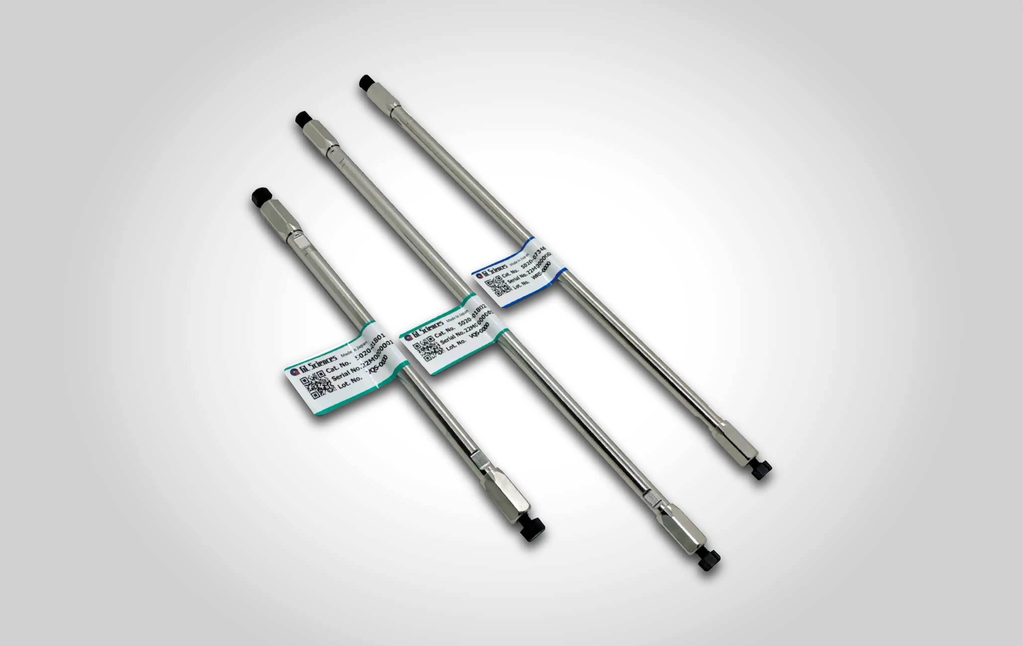 الأعمدة والمواد الاستهلاكية والملحقات